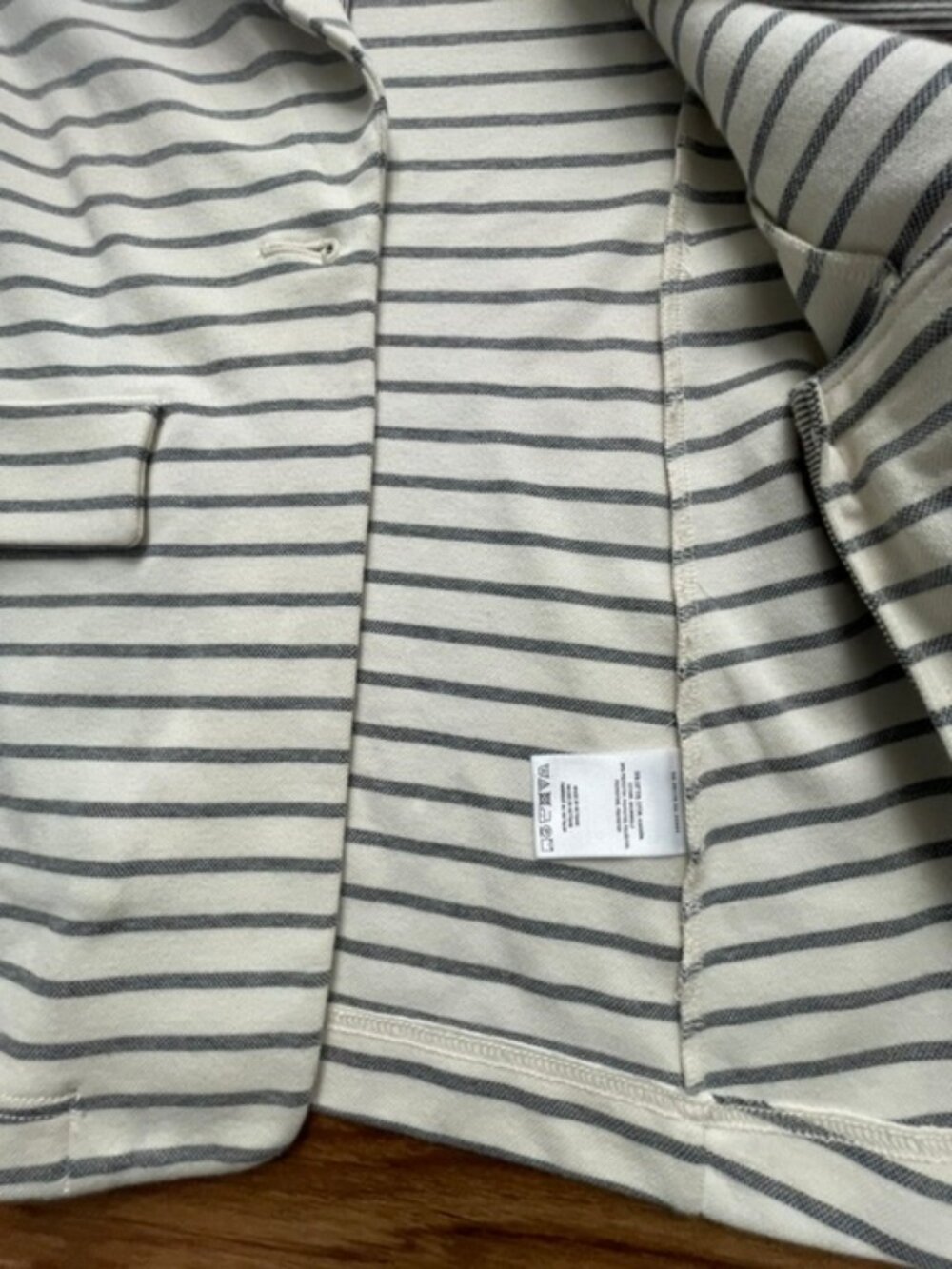 Anthropologie Women's Francoise Striped Knit Blazer, Black White, Size XS - Picture 7 of 7